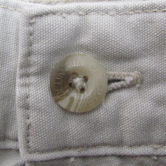 Mens' Columbia Sportswear Khaki Cargo Shorts Size 43 w/ Flaw - Picture 4 of 6